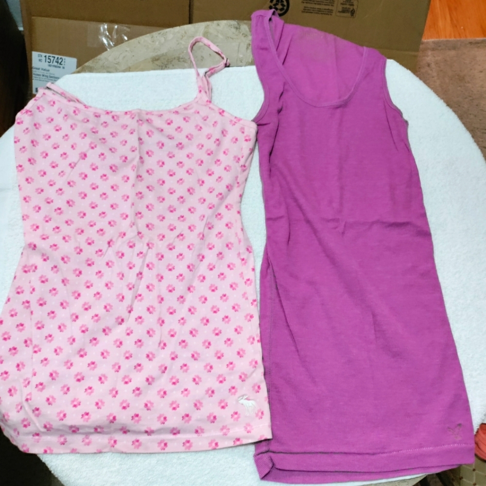 ABERCROMBIE A&E TANKS